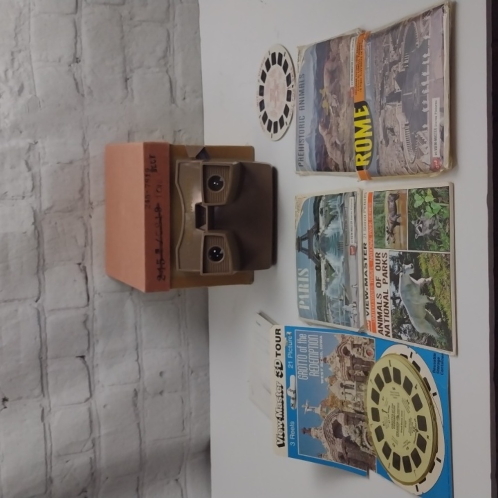 Vintage View Master Rome Paris Animals of National Parks Grotto of Redemption